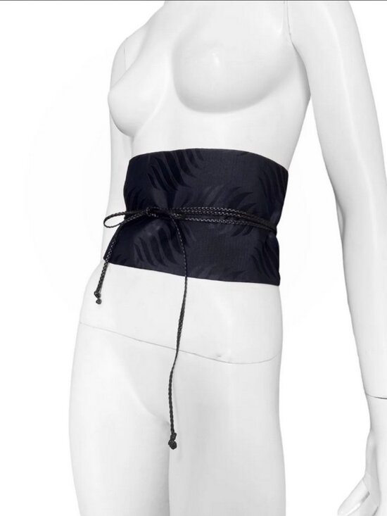 Gucci by Tom Ford 2002 Rare Runway Silk & Leather Black Bamboo Obi Belt